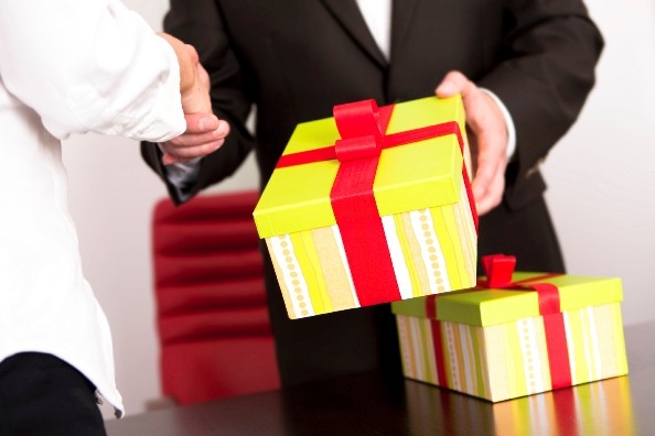 Thị trường quà tặng doanh nghiệp: phát triển đa dạng và nhanh chóng Thị trường quà tặng doanh nghiệp: phát triển đa dạng và nhanh chóng