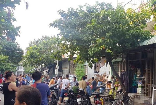 Người phụ nữ tử vong với vết cắt sâu trên cổ Người phụ nữ tử vong với vết cắt sâu trên cổ
