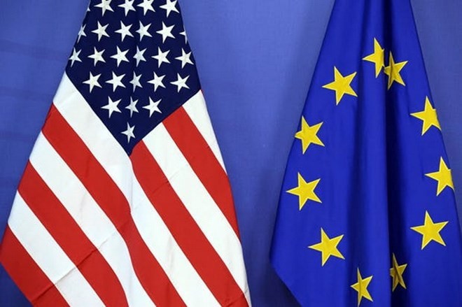 Mỹ hợp tác với các quốc gia EU chống lại 'sự xâm lược' của Nga Mỹ hợp tác với các quốc gia EU chống lại 'sự xâm lược' của Nga