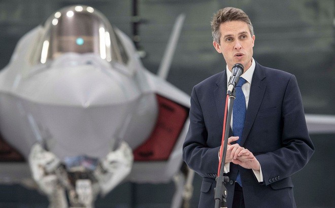 THẾ GIỚI 24H: Anh chi 14,5 triệu USD ngăn tấn công hóa học Bộ trưởng Quốc phòng Anh Gavin Williamson
