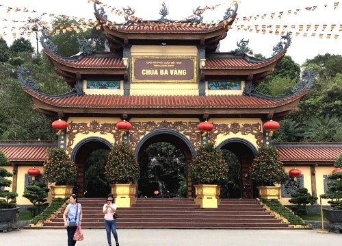 Trụ trì bị kỷ luật, quỳ sám hối nhưng chùa Ba Vàng vẫn phát oan gia trái chủ Chùa Ba Vàng. Ảnh: Minh Cương