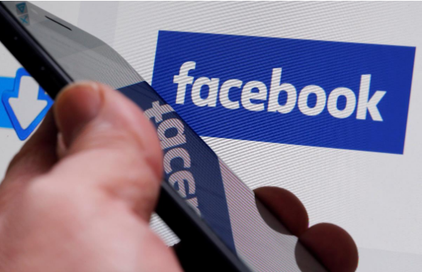 Úc sẽ trừng phạt các công ty truyền thông nếu không xóa nội dung bạo lực Facebook là một mạng xã hội được nhiều người sử dụng. Ảnh: Reuters