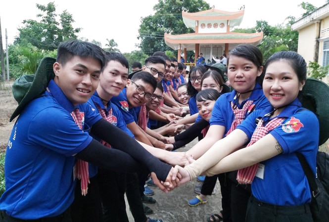Bí thư thứ nhất Trung ương Đoàn thăm sinh viên tình nguyện Bạc Liêu và Đồng Tháp Bí thư thứ nhất Trung ương Đoàn thăm sinh viên tình nguyện Bạc Liêu và Đồng Tháp