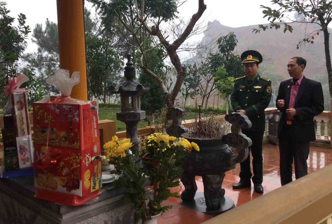 Kiên trung nơi tuyến đầu Ghi nhớ, tưởng niệm các Anh hùng liệt sỹ Biên phòng Hữu Nghị ảnh: Duy Chiến