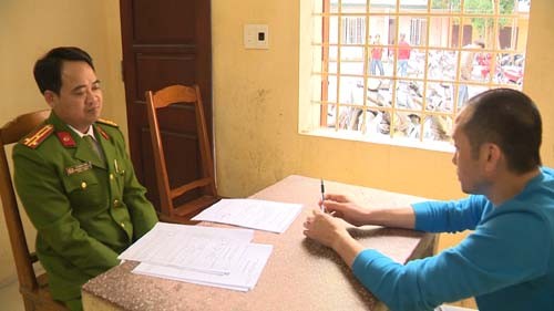 Tuấn 'thần đèn'- giang hồ xứ Thanh vừa bị bắt giữ, là ai? Tuấn thần đèn tại cơ quan công an