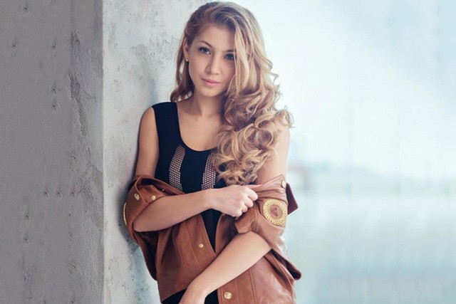 Vóc dáng sexy hết nấc của vợ tuyển thủ Nga 'hâm nóng' World Cup Vóc dáng sexy hết nấc của vợ tuyển thủ Nga 'hâm nóng' World Cup