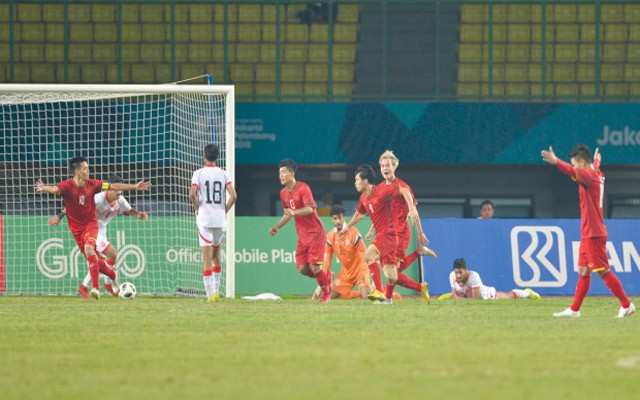 Đội nhà thua Olympic Việt Nam, báo Bahrain ấm ức trọng tài Đội nhà thua Olympic Việt Nam, báo Bahrain ấm ức trọng tài