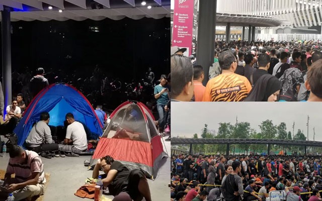 CĐV Malaysia dựng lều, thức xuyên đêm chờ mua vé chung kết AFF Cup Các CĐV Malaysia xếp hàng từ tối qua để chờ mua vé.