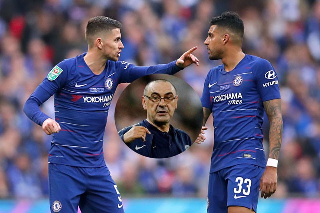Vừa sang Juve, HLV Sarri lập tức muốn ‘hút máu’ Chelsea Vừa sang Juve, HLV Sarri lập tức muốn ‘hút máu’ Chelsea