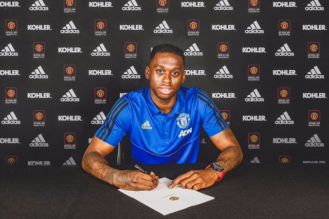 M.U hoàn tất thương vụ chiêu mộ Wan-Bissaka M.U hoàn tất thương vụ chiêu mộ Wan-Bissaka