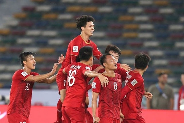 CĐV tin tuyển Việt Nam sẽ vượt qua vòng loại World Cup 2022 Nhiều CĐV cho rằng đội tuyển Việt Nam sẽ đi tiếp.