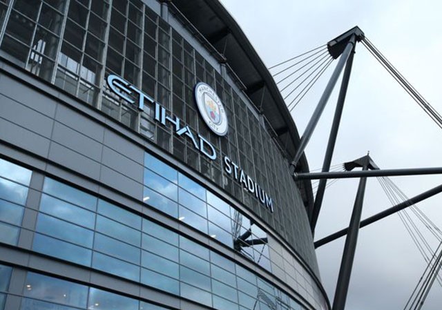 Vì sao Man City thoát án cấm chuyển nhượng? Vì sao Man City thoát án cấm chuyển nhượng?