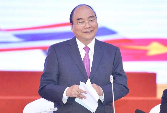 Ra mắt Ủy ban Quốc gia ASEAN 2020 Thủ tướng Nguyễn Xuân Phúc mong muốn Ủy ban Quốc gia ASEAN 2020 sẽ đạt được kết quả xuất sắc như đội tuyển bóng đá Việt Nam vừa đạt được. Ảnh: Như Ý.