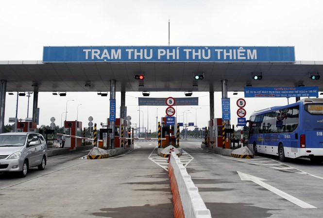 Giảm mức phí ít nhất 50% số trạm BOT đã quyết toán trong năm 2017 Giảm giá BOT ít nhất 50% số trạm. Ảnh minh họa.