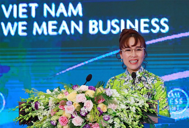 CEO Vietjet truyền cảm hứng khởi nghiệp tại WEF ASEAN 2018 Nữ doanh nhân nổi tiếng Nguyễn Thị Phương Thảo là diễn giả duy nhất đại diện cho doanh nghiệp tư nhân Việt Nam trong phần thảo luận tại Hội nghị Thượng đỉnh Kinh doanh Việt Nam 2018, bên lề WEF ASEAN 2018.