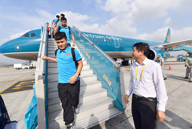 'Phá lệ' dành chuyên cơ Airbus thân rộng đón tuyển Việt Nam Đội tuyển Việt Nam sẽ về nước bằng máy bay thân rộng A350-900.