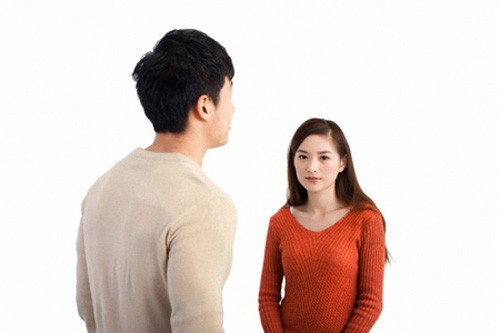 Không hạnh phúc với chồng, tôi có nên gặp lại người yêu cũ? Ảnh minh họa: Internet