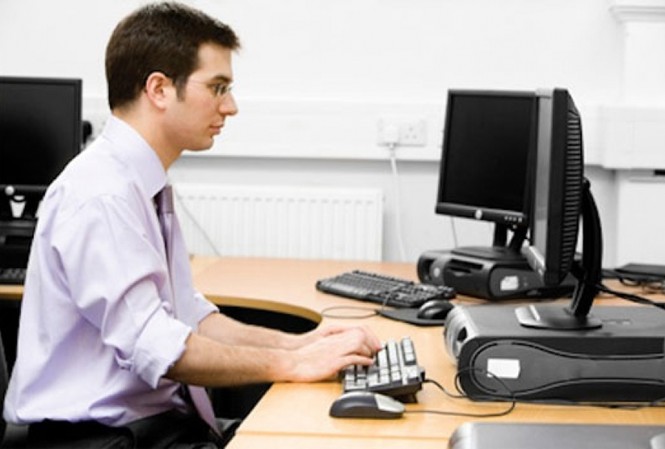 Cách tránh những bệnh nguy hiểm khi làm việc nhiều với máy tính Ảnh minh họa: Internet