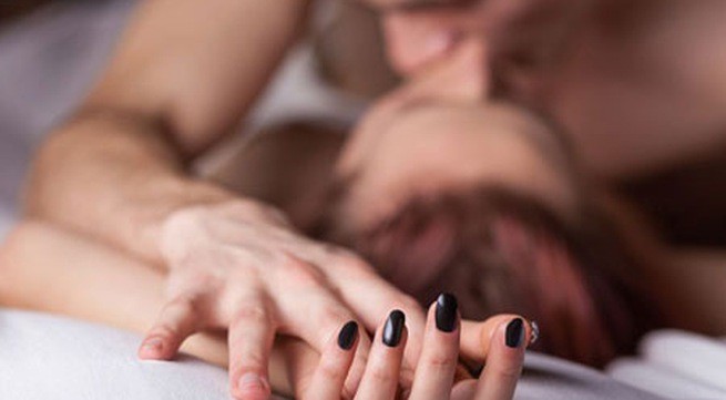 Nhiễm bệnh lây qua đường tình dục theo cách không thể ngờ Bạn có thể bị lây nhiễm qua đường tình dục mà không hề hay biết. Ảnh minh hoạ: Internet