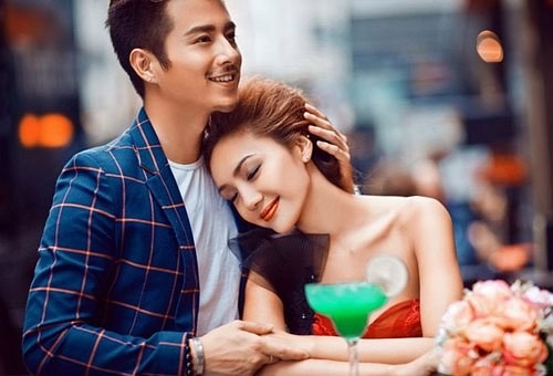 Nỗi ân hận muộn màng của trai trẻ làm 'đồ chơi' cho quý bà hồi xuân Ảnh minh họa: Internet