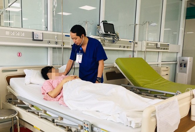 Sản phụ mang thai đôi vỡ tử cung, mất con vì lý do này Sản phụ V.T.N đã được cứu sống. Ảnh: BV cung cấp