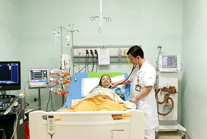 Kỳ tích truyền 30 lít máu cứu sản phụ 'mười phần chết gần cả mười' Sản phụ Nguyễn Thị Hương được cứu sống và đang hồi phục tốt.