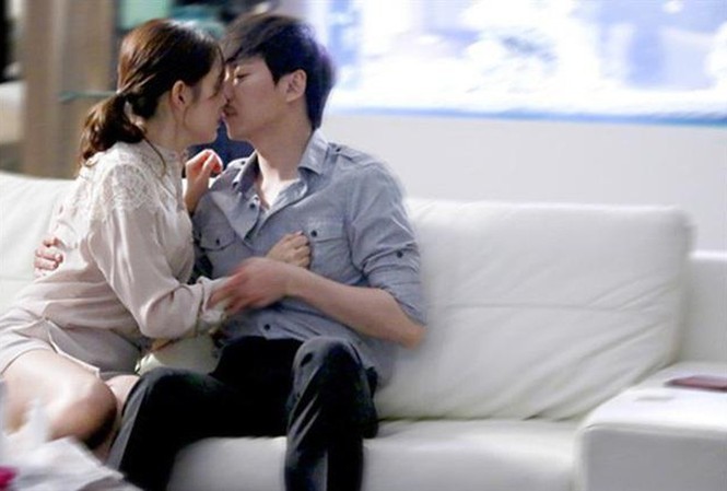 Lý do vào khách sạn cùng đồng nghiệp nam của vợ trẻ khiến chồng chết lặng Ảnh minh họa: Internet