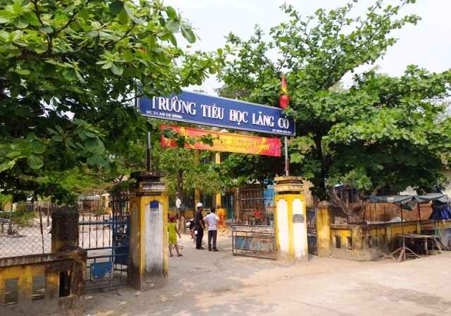 Phụ huynh 'dỏm' vào trường lừa cắt dây chuyền nhiều học sinh Trường tiểu học Lăng Cô - nơi xảy ra vụ việc khiến nhiều học sinh lo lắng (ảnh CT)