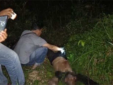 THẾ GIỚI 24H: Tìm thấy thi thể hai nhà báo bị sát hại ở Indonesia THẾ GIỚI 24H: Tìm thấy thi thể hai nhà báo bị sát hại ở Indonesia
