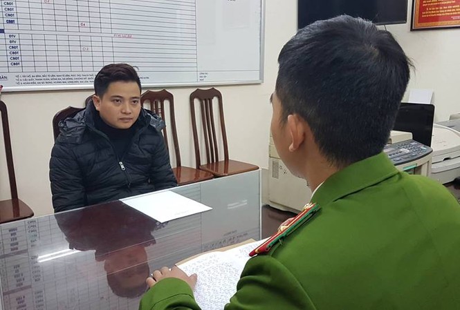 Trưởng phòng giao dịch câu kết chiếm đoạt sổ tiết kiệm của khách hàng Đối tượng Đỗ Đăng Trung