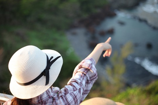 Khám phá vẻ đẹp hoang sơ Trạm đèn biển Ba Làng An Nơi đây đã trở thành điểm du lịch thu hút giới trẻ khắp nơi - Ảnh Nguyễn Ngọc