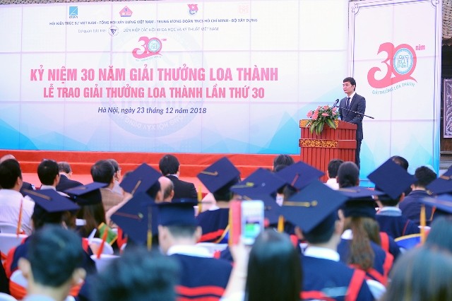 Lộ diện các chàng trai, cô gái tài năng giải thưởng Loa Thành 2018 Anh Bùi Quang Huy, Bí thư T.Ư Đoàn, Chủ tịch T.Ư Hội SVVN phát biểu tại lễ trao giải thưởng Loa Thành 2018. Ảnh: Dương Triều.