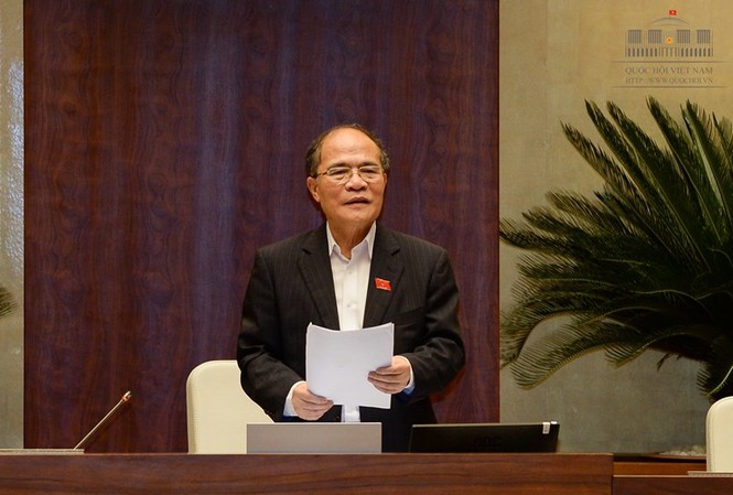 Quốc hội đồng ý miễn nhiệm Chủ tịch Nguyễn Sinh Hùng Ông Nguyễn Sinh Hùng