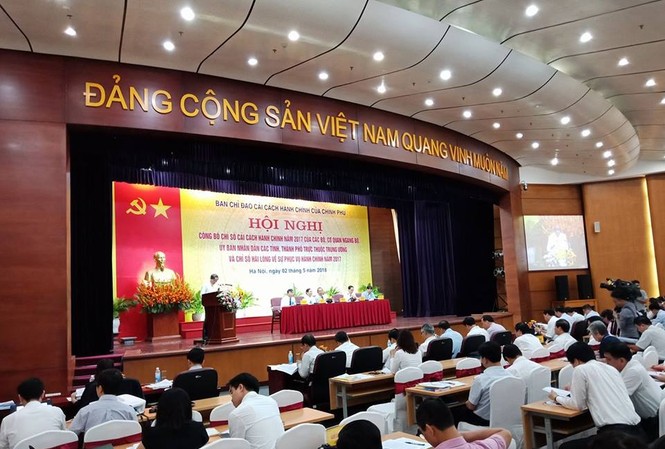 Xếp hạng cải cách hành chính: NHNN dẫn đầu, Bộ Y tế áp chót Công bố xếp hạng chỉ số cải cách hành chính năm 2017