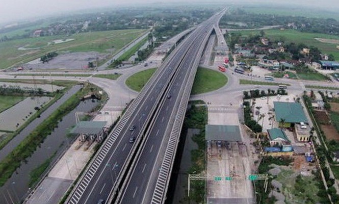 Cao tốc Bắc Nam tăng 3 km, giảm 14 nghìn tỷ, mức giá tăng dần Cao tốc Bắc Nam giai đoạn 2021- 2023 giá sẽ là 1.500 đồng/xe con/km