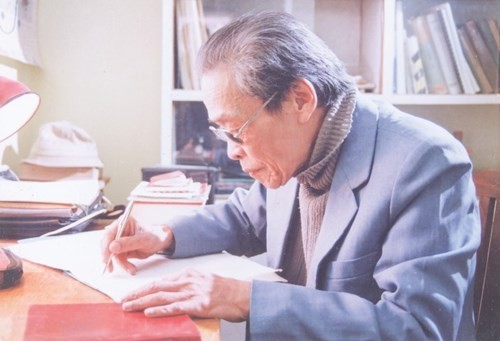 Nhà báo Quang Đạm - 'cây từ điển sống' chưa một lần cáu gắt Nhà báo Quang Đạm. Ảnh Báo Công Luận