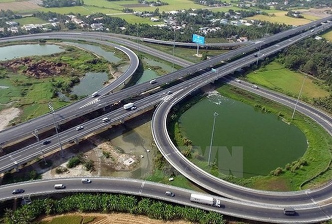 Cần hơn 100 nghìn tỷ đồng triển khai các dự án giao thông Ngành giao thông cần hơn 100 nghìn tỷ triển khai 103 dự án. Ảnh minh họa