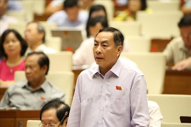 'Nhiều cán bộ rất tâm tư sau sáp nhập' ĐBQH Phạm Văn Hòa