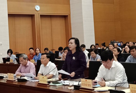Tự chủ bệnh viện: Đại biểu kiến nghị tình trạng lạm dụng, lạm thu Bộ trưởng Y tế tại phiên giải trình sáng nay