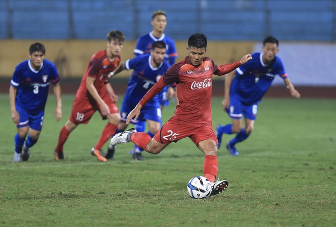 U23 Việt Nam thắng đậm Đài Loan trước vòng loại U23 châu Á U23 Việt Nam thắng đậm Đài Loan trước vòng loại U23 châu Á
