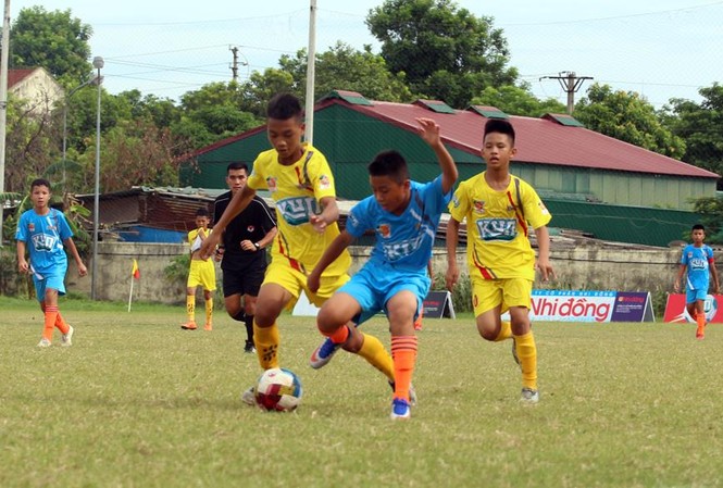 Hai đội bóng xứ Nghệ vào tứ kết Giải Thiếu niên toàn quốc 2019 Hai đội bóng xứ Nghệ vào tứ kết Giải Thiếu niên toàn quốc 2019