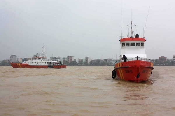Tàu hỏng máy, 6 ngư dân trôi dạt trên biển nhiều ngày Tàu SAR luôn sẵn sàng cứu nạn ngư dân trên biển (Ảnh minh họa – Nam Cường)