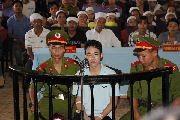 Án tử cho hung thủ vụ thảm sát rúng động Quảng Trị Bị cáo Hồ Chí Bảo tại tòa.
