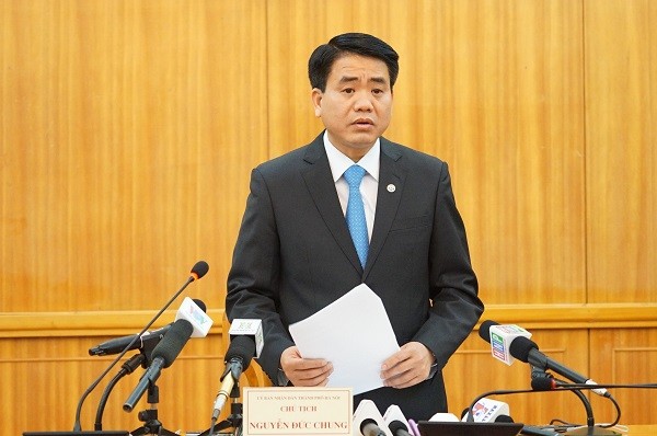 Tướng Chung nói gì sau khi được bầu làm Chủ tịch Hà Nội? Tân Chủ tịch Hà Nội Nguyễn Đức Chung tại buổi họp báo sáng 4/12. Ảnh DN.