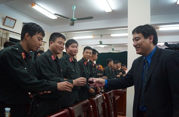 Cảnh sát cơ động tung gần 14 nghìn cán bộ, chiến sĩ trực Tết Cảnh sát cơ động tung gần 14 nghìn cán bộ, chiến sĩ trực Tết