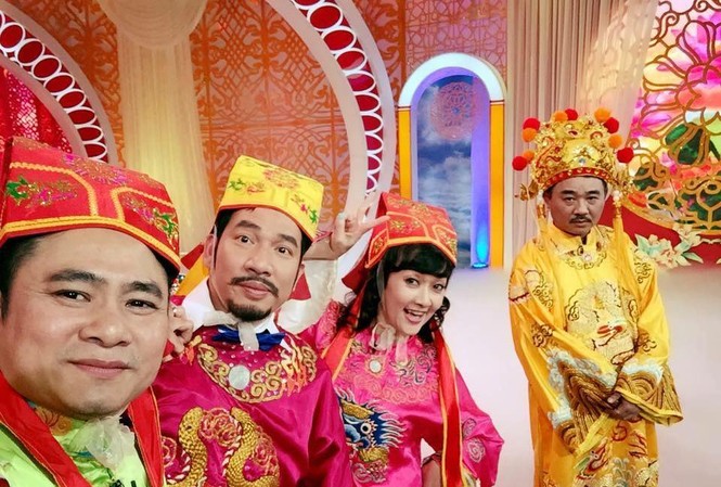 Dân mạng hết lời khen ngợi Táo Quân 2016 "Táo QUân 2016" được dân mạng khen ngợi hết lời.