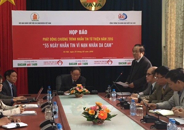 Phát động 55 ngày nhắn tin vì nạn nhân chất độc da cam Phát động 55 ngày nhắn tin vì nạn nhân chất độc da cam