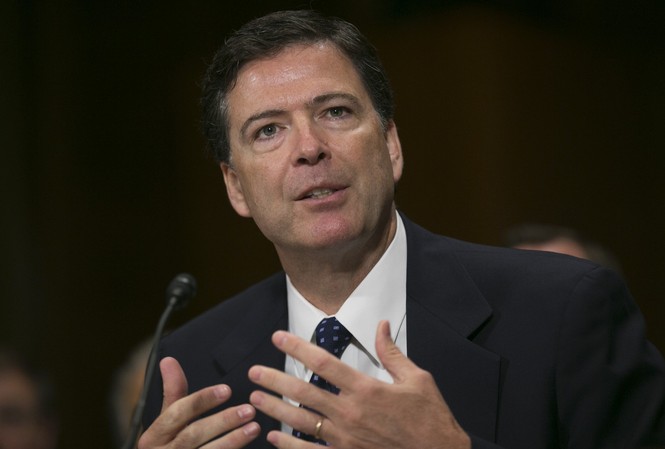 FBI bị cáo buộc thiên vị Donald Trump Ông James Comey - nhân vật trung tâm trong "cơn bão" bê bối email của bà Hillary Clinton.