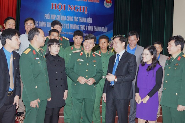 Tạo tiền đề khởi nghiệp cho thanh niên xuất ngũ Lãnh đạo Quân khu 3 và T.Ư Đoàn trao đổi với các đại biểu dự hội nghị