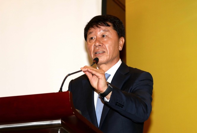 HLV Chung Hae-seong muốn kết thúc sự nghiệp ở HAGL HLV Chung Hae-seong